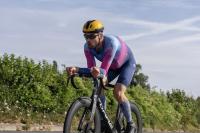 'You get into a flow state' – British 100-mile road bike record set by Dane
