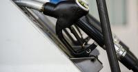 Gas prices fall across Canada as oil prices ease, but experts warn relief may be short-lived