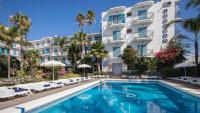 Why shoulder season is the best time for both cheap holidays AND good weather – with deals from £235