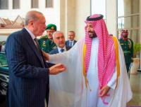 Saudi Arabia turns to Muslim military heavyweights in landmark defense pact as Iran war closes in