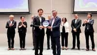 NUS Business Analytics Centre receives record S$1.5 million support from single donor for AI talent and research