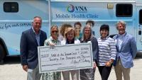 Community foundation awards $25,000 grant to VNA Mobile Health Clinic