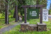 Despite blaze, upscale Sisters real estate remains hot