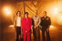 News: Weezer Release New Single and Video ‘C.E.O.’