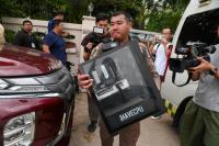 Thai teen kills 7 in shooting at home and school