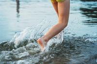 Florida Confirms Second Death This Year from Flesh-Eating Bacteria Linked to Oysters and Beaches