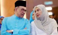 SNAPSHOT | Anwar: Nurul Izzah has 'strong reasons' to go on leave; speaker says Wong wants to resign What's going on in the news today, with updates at 9am, 2pm, 6pm, and 9pm. Malaysiakini Team 2 d ago ⋅ 25