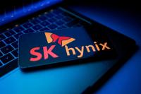SK Hynix (000660) Stock: $3B China Facility Under Strategic Review Amid Export Controls