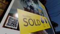 ‘Mass exodus’: Buyers flee housing market