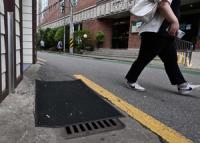 Why Seoul can’t shake its sewer smell