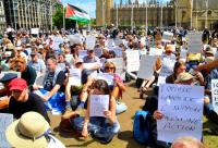 3,500 ARRESTED UNDER TERRORISM LAW – most for holding cardboard signs!