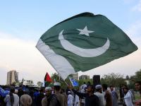 Pakistan: Goods transporters to launch indefinite nationwide wheel-jam strike today after talks with government end without breakthrough