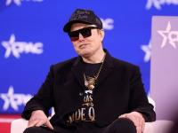 Obscene wealth: Money and political power accumulated by a miniscule few