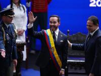 De la Espriella sworn in as Colombia leader, vows crackdown on armed groups 