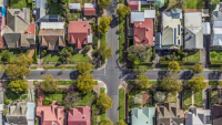 Unexpected rise in house sales amid approaching ban