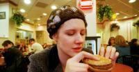 16 foods that defined the 1990s but have now disappeared
