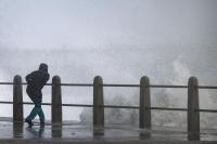 Weekend weather: Cold front to bring heavy rain, strong winds and snow across SA