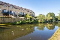 Step inside this £435k canalside home now on the Leeds property market