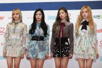 BLACKPINK's Jennie and Jisoo Apologize as All Four Members Reunite for 10th Anniversary in Seoul