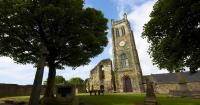 Amateur opera company bringing songs from hit musicals to Kilwinning Abbey