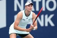 Canadian Open: Elena Rybakina, Coco Gauff advance while Andreeva exits