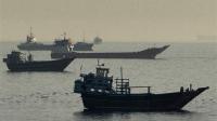 Iran's Revolutionary Guard says re-opening Strait of Hormuz does not depend on talks with Oman