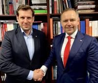 Polish Government Calls PiS Plan to Deport Ukrainian Men ‘Populism’