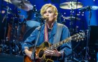 Brandi Carlile postpones UK and European tour over “personal circumstances”
