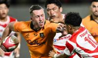 Australia edge Japan 35-32 to give Les Kiss winning start in first match as head coach