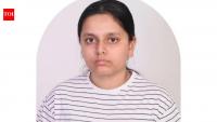 She saw textbooks being thrown away at 14. What this Delhi teenager did next is now helping 6,000 students