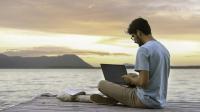9 Essential Travel Apps Every Digital Nomad Should Have Installed