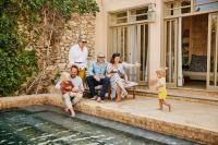 We Asked 4 Travel Advisors for the Best Multigenerational Travel Tip Right Now—They All Said the Same Thing