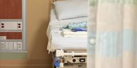 CDC warns of surging drug-resistant fungus in U.S. hospitals