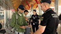 Spain imposes border checks on Italian travellers amid migrant dispute