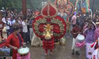 Gujarat: Over 300 artists from 8 states bring India’s folk traditions together at Saputara Monsoon Festival