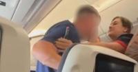 British Airways cabin crew restrains unruly passenger on Las Vegas flight