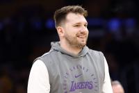 Lakers Trade Pitch Gives Luka Doncic a 42% 3-PT Sniper in Dalton Knecht Deal