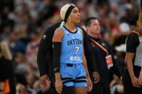 Chicago's DiJonai Carrington ejected for foul on Fever's Cunningham and posts 'white privilege'