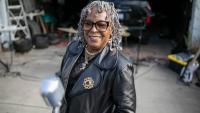 Martha Reeves hits dance chart, heads to Dearborn for album signing