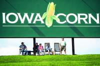 Blaney holds off Larson to claim pole position at Iowa Corn 350