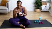 Three dietitians and nutritionists share the pre-workout snacks that boost energy and fuel exercise