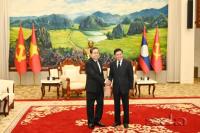President Thongloun Receives Vietnam’s NA Chairman Tran Thanh Man