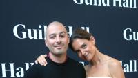 Katie Holmes’s Best Hamptons Accessories? An It-Bag and an Artist Boyfriend