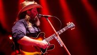 Chris Stapleton, Lainey Wilson get country music rocking at Ford Field