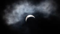 Solar eclipse UK weather forecast as Met Office maps show chance of cloud