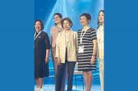 From retail queens to talk show hosts: Robina Gokongwei, Tessie Sy-Coson share limelight at retail conference