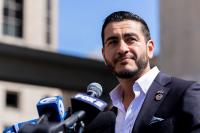 Jewish Democrats Caught Between Devil and Deep Blue Sea