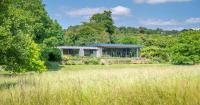 TV icon daughter's £3.95m swimming pool mansion unsold
