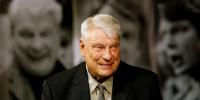 Basketball Hall of Famer Don Nelson dies at 86