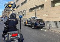 Lithuanian fugitive attacks Alicante police in an attempt to evade arrest